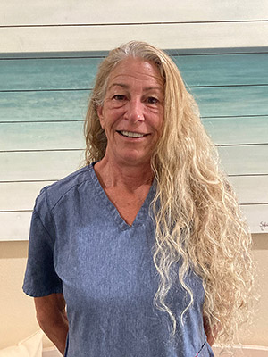 James C. Hazlett, DDS | Dentures, Ceramic Crowns and Emergency Treatment